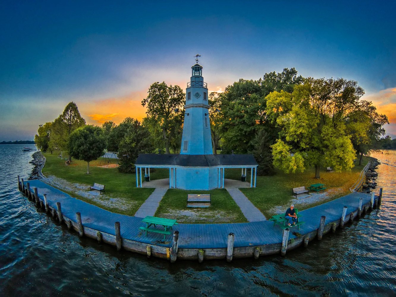 Riverside Park + Kimberly Point near Goat Creek